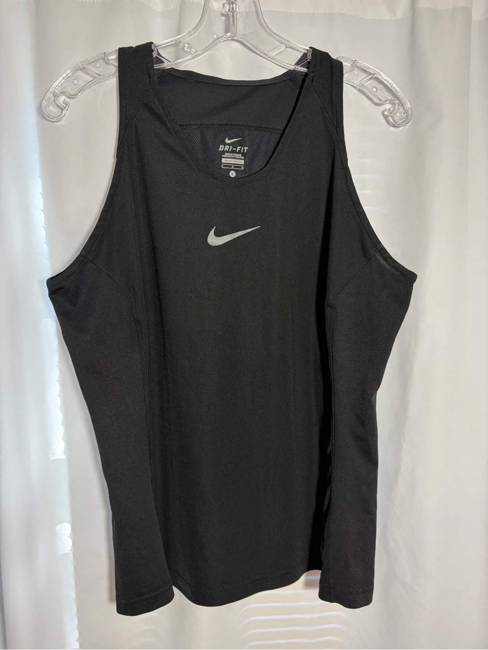 NIKE Dri-Fit Black Tank Top size L